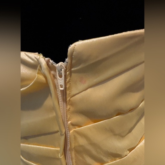 ALEXIA DESIGNS Yellow Long Ruched Strapless Tafetta Prom Formal Dress Small/6 - Picture 7 of 7